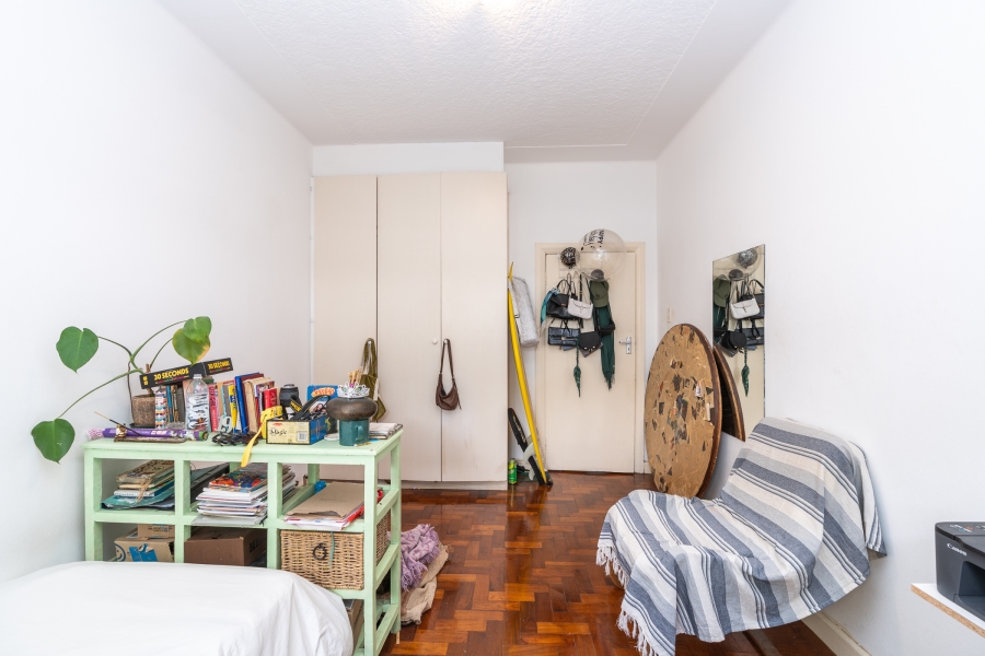 2 Bedroom Property for Sale in Vredehoek Western Cape